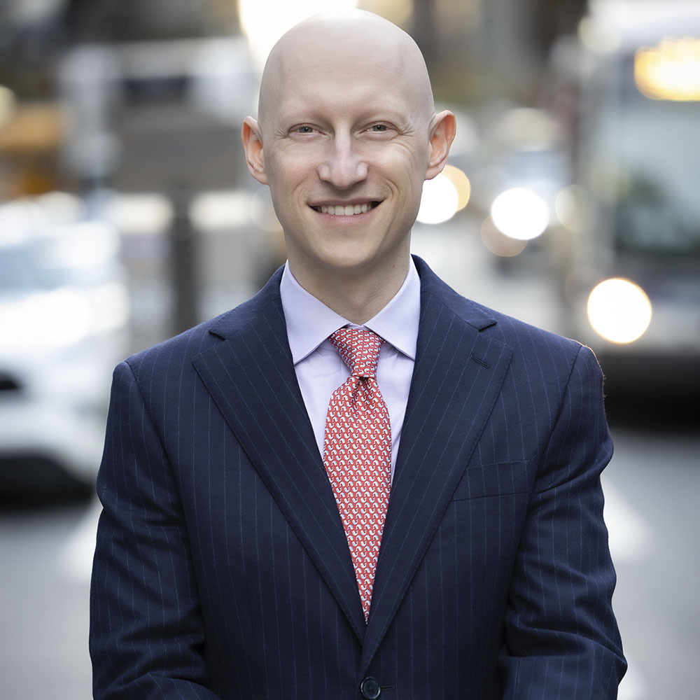 Facelift Surgeon Gary Linkov, M.D. in NYC