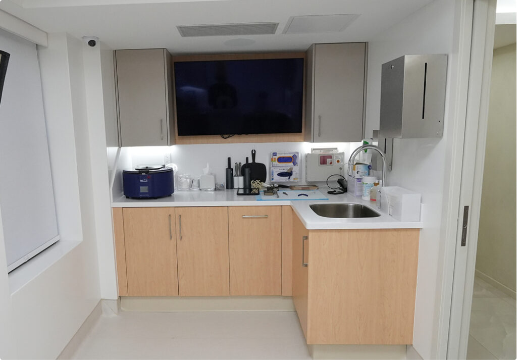 City Facial Plastic | Sterilisation Room